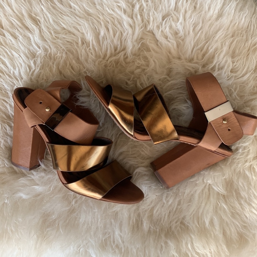 Metallic heels - Picture 2 of 7